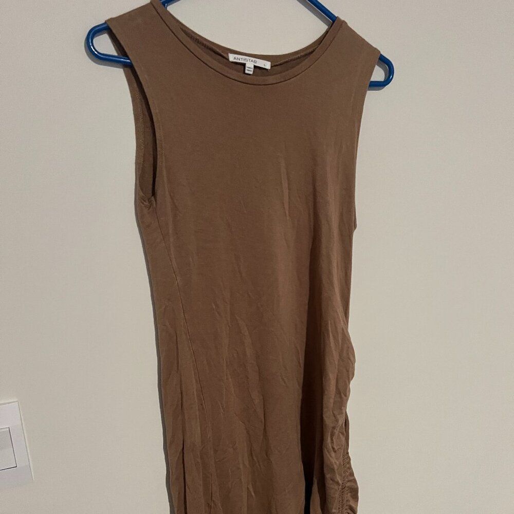 Antistar large tan brown dress